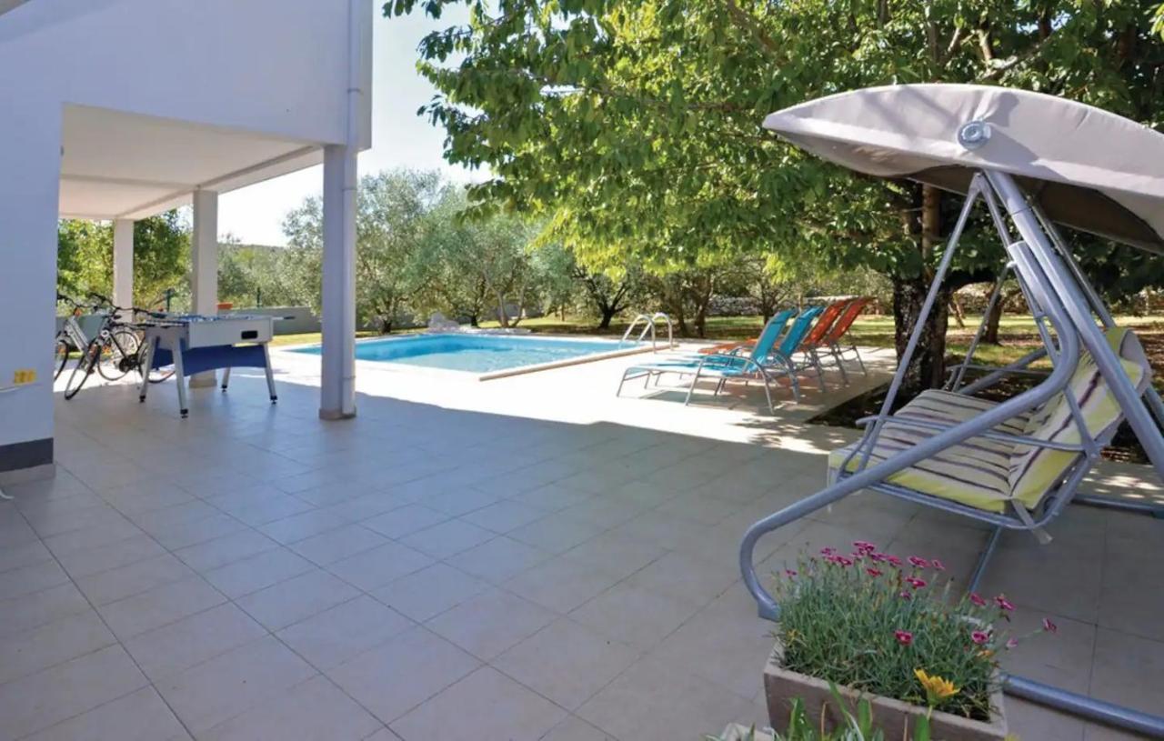 House Viki Villa Plano Bagian luar foto